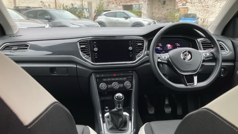 Volkswagen T-Roc 2.0 TDI SEL 5dr Diesel Hatchback